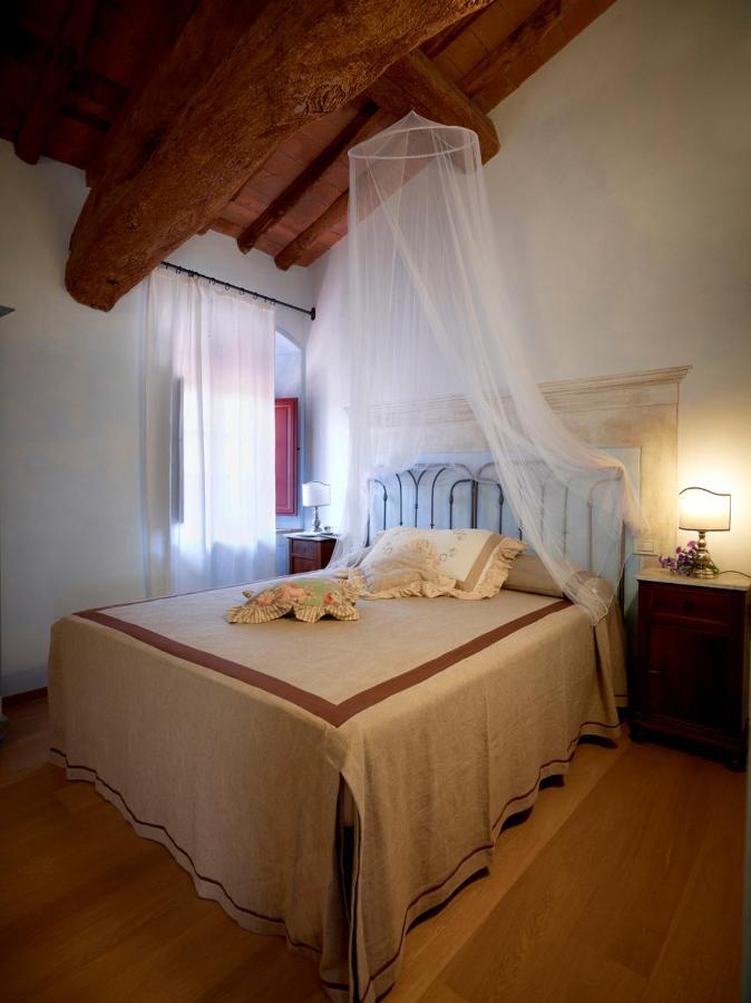 Bed and Breakfast Relais Borgo Petrognano Barberino di Val dʼElsa Exterior foto