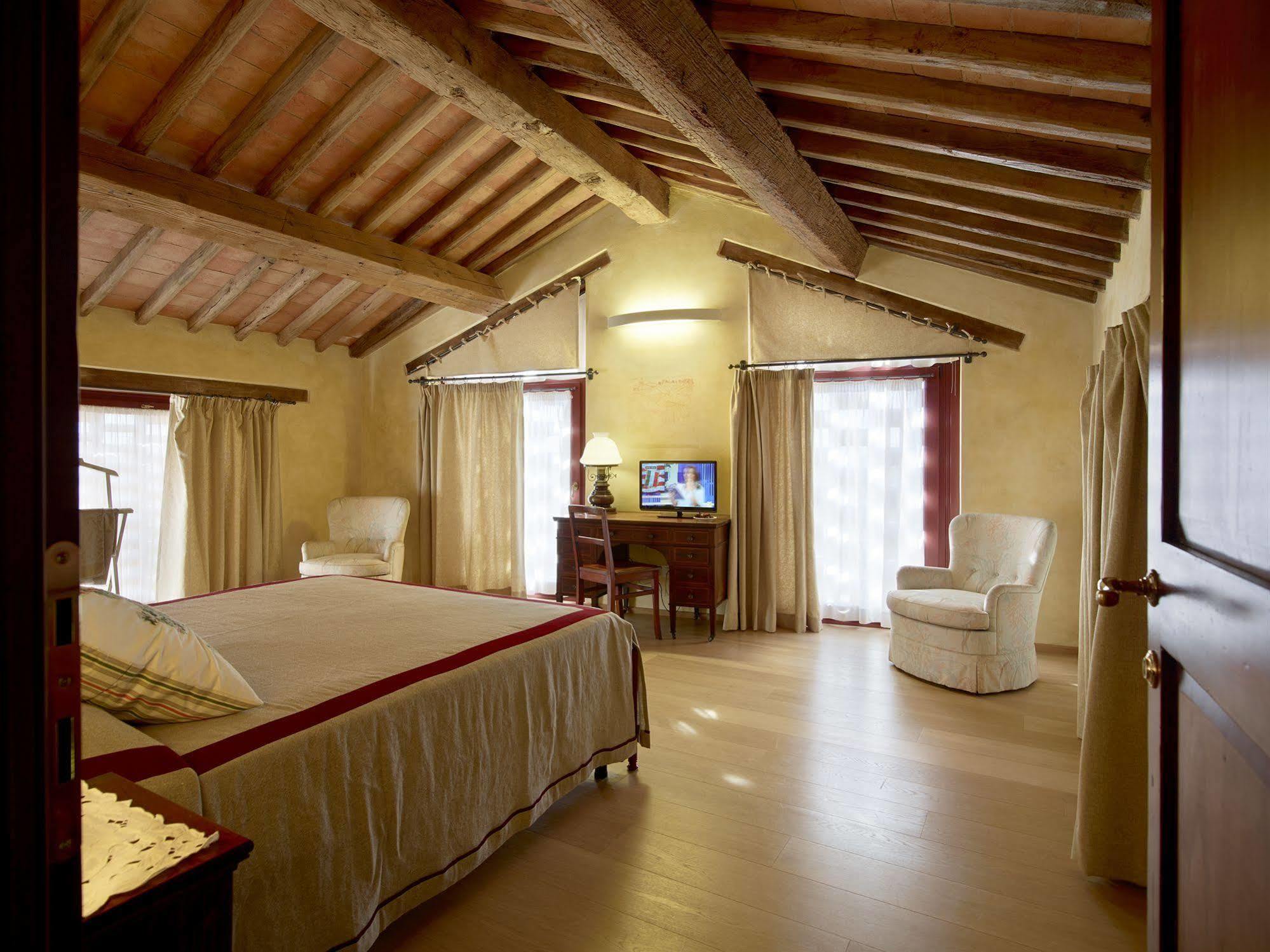Bed and Breakfast Relais Borgo Petrognano Barberino di Val dʼElsa Exterior foto